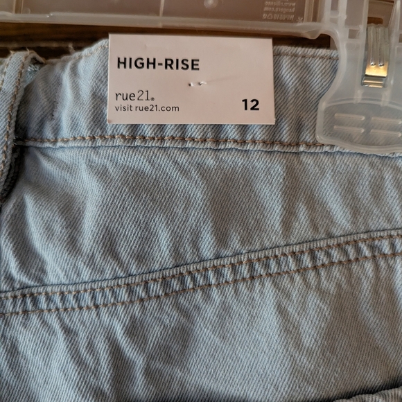 Rue21 Light Blue Distressed Denim Shorts SZ12 - Picture 5 of 10